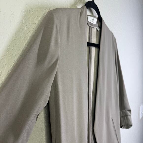 ARITZIA BABATON Blazer 2 Power Hip Taupe Mirror Crepe Open Front Shawl Collar - Picture 8 of 16